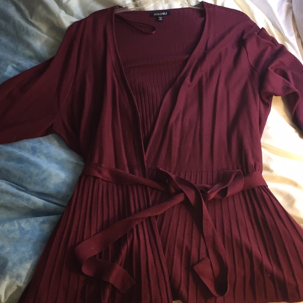 NWOT burgundy sweater with belt